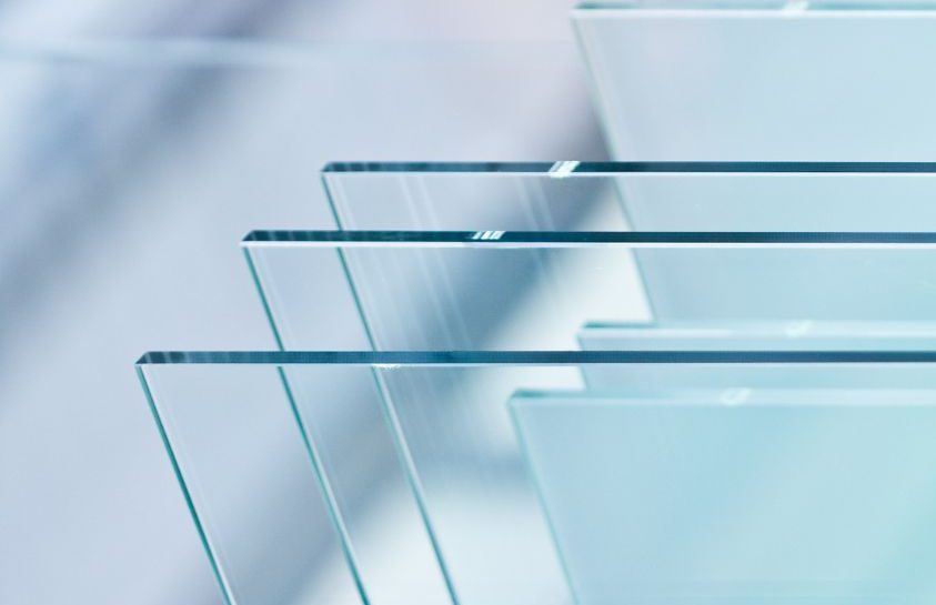 Como Escolher o Tipo Ideal de Vidro em Fortaleza: 5 Dicas vidros e1765280975492